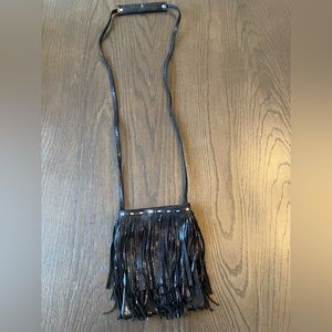 Pom Pom Fringe Messenger